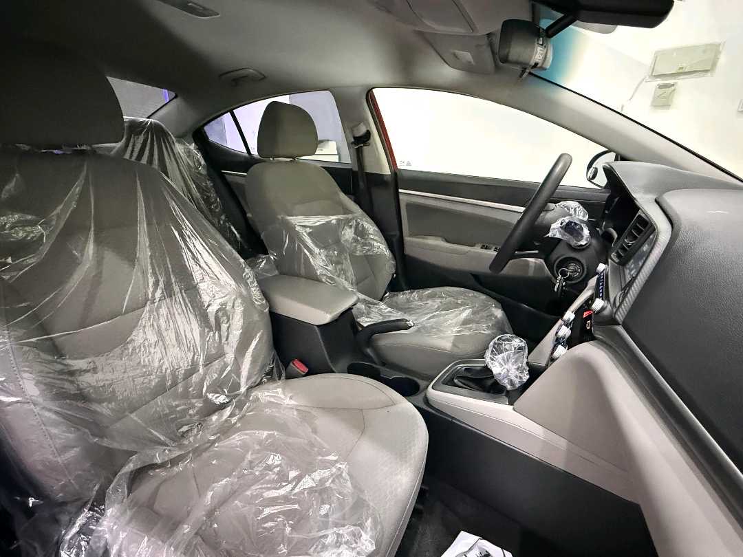 2020 Hyundai Elantra SEL Convenience thumbnail 6