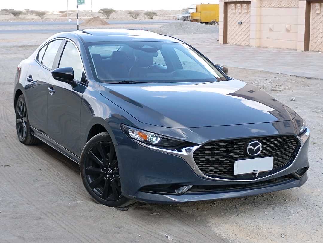2024 Mazda 3 SEL Convenience thumbnail 2
