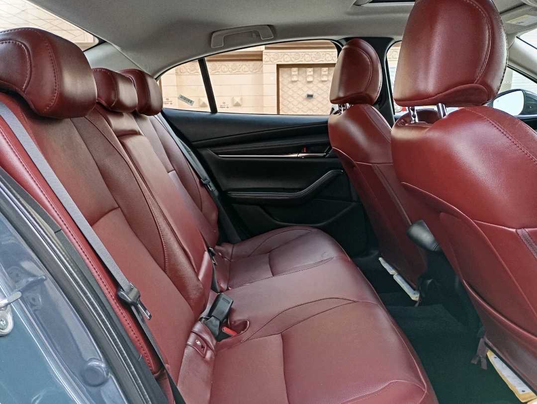 2024 Mazda 3 SEL Convenience thumbnail 5