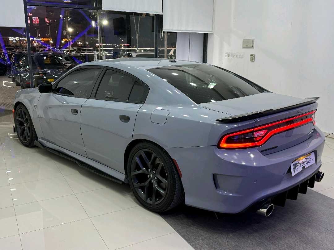 2021 Dodge Charger SXT thumbnail 3