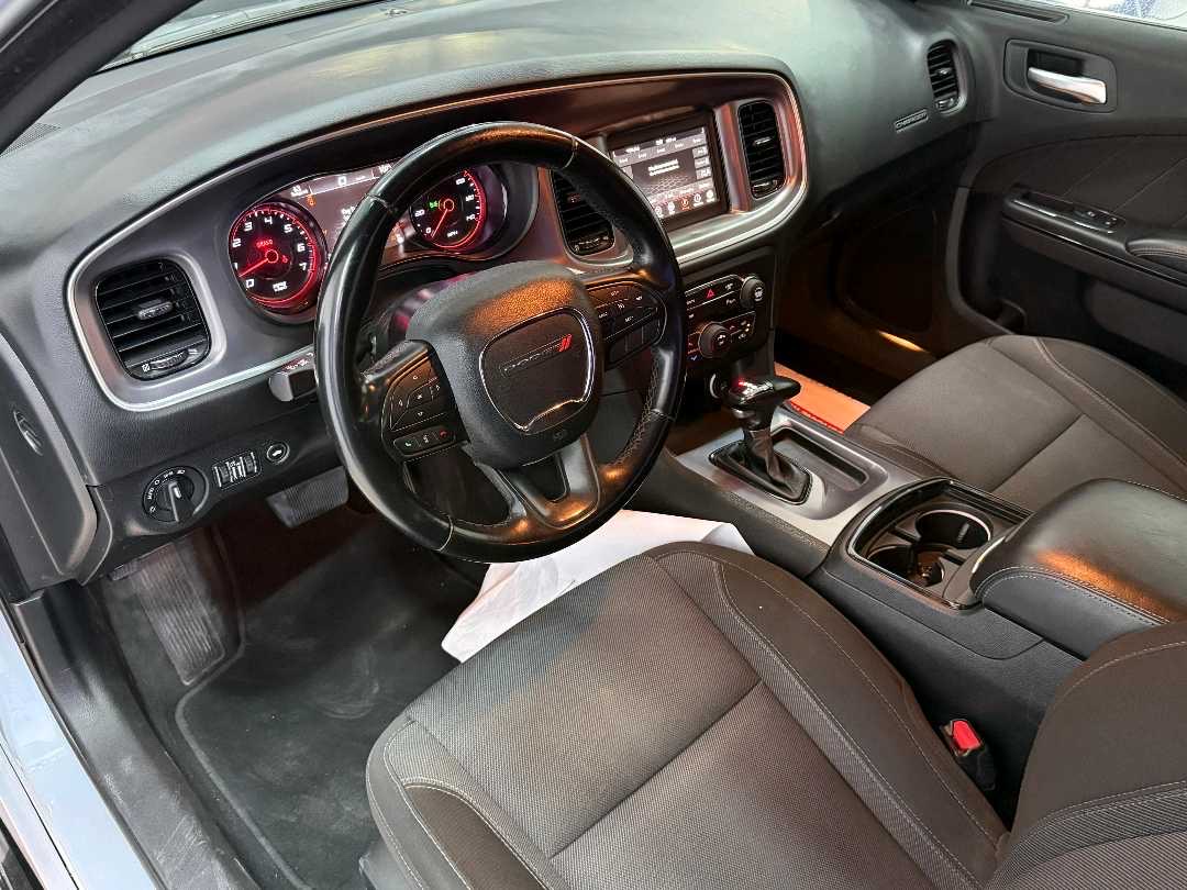 2021 Dodge Charger SXT thumbnail 8