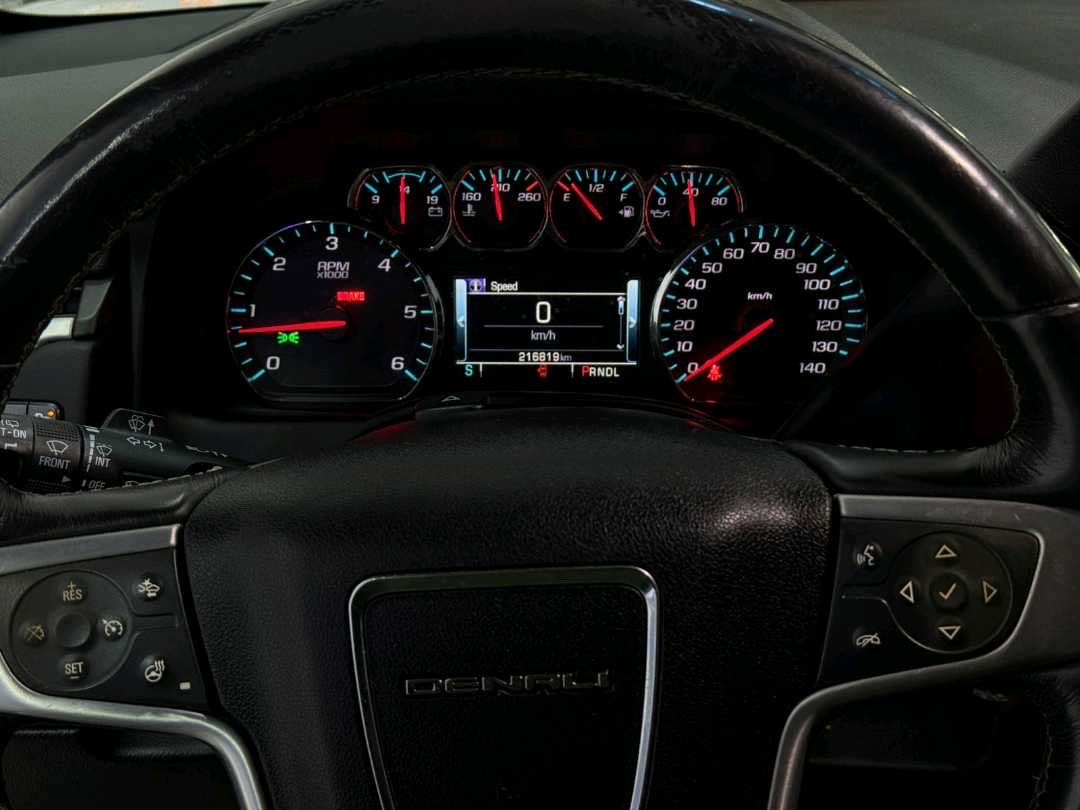 2018 GMC Yukon SLE thumbnail 10
