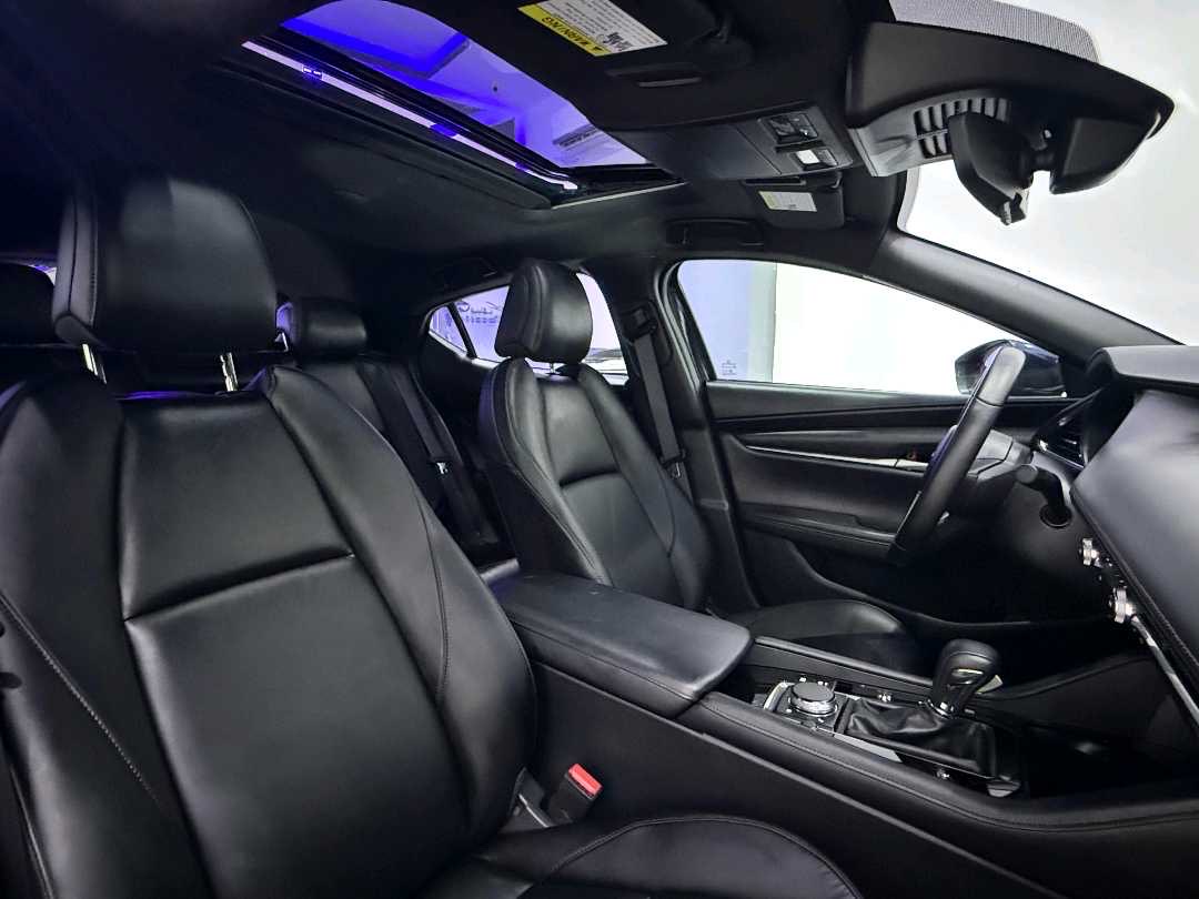 2025 Mazda 3 350 thumbnail 6