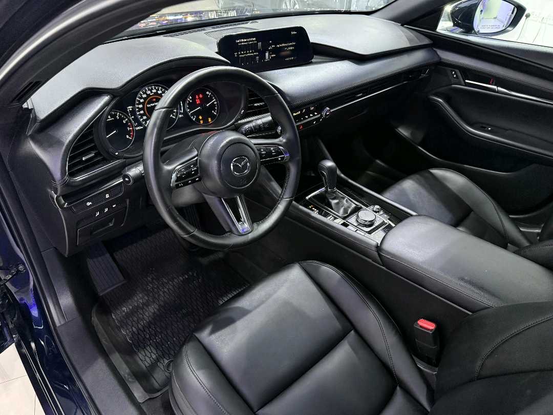 2025 Mazda 3 350 thumbnail 8