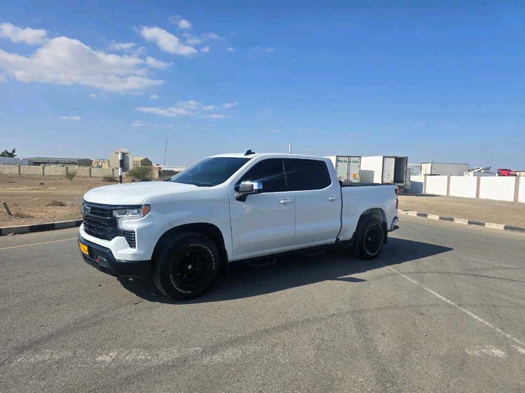 2022 Chevrolet Silverado LTZ thumbnail 8