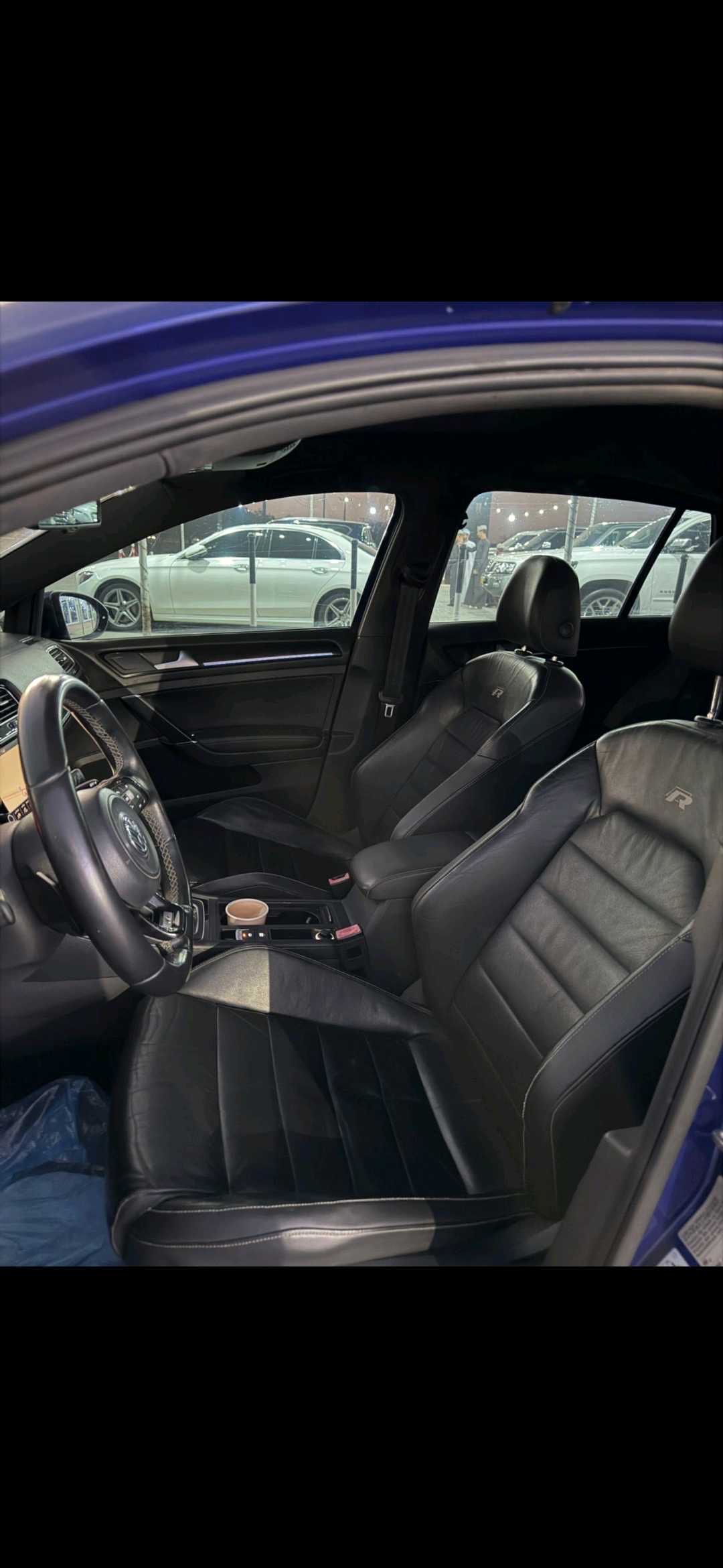 2014 Volkswagen Golf R thumbnail 13