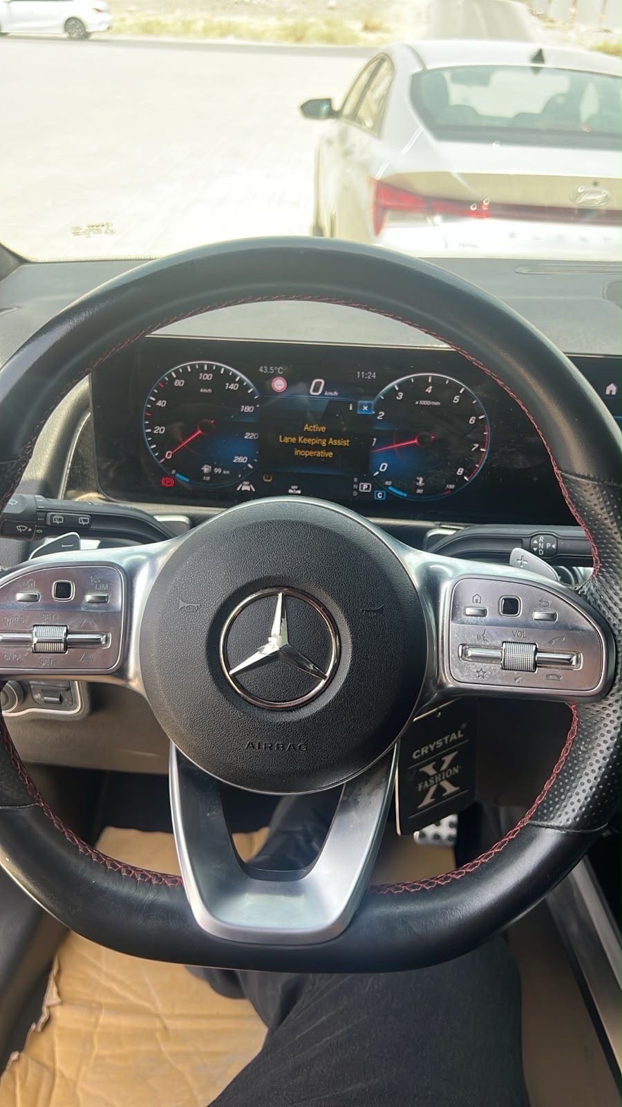 2023 Mercedes-Benz GLB GLB 200 AMG Line thumbnail 8