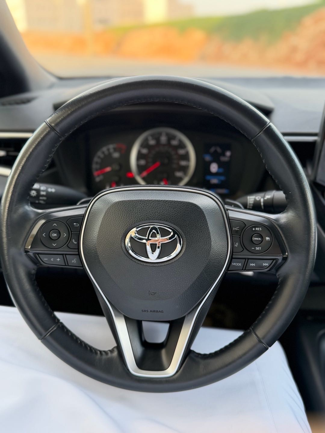 2022 Toyota Corolla SE thumbnail 12