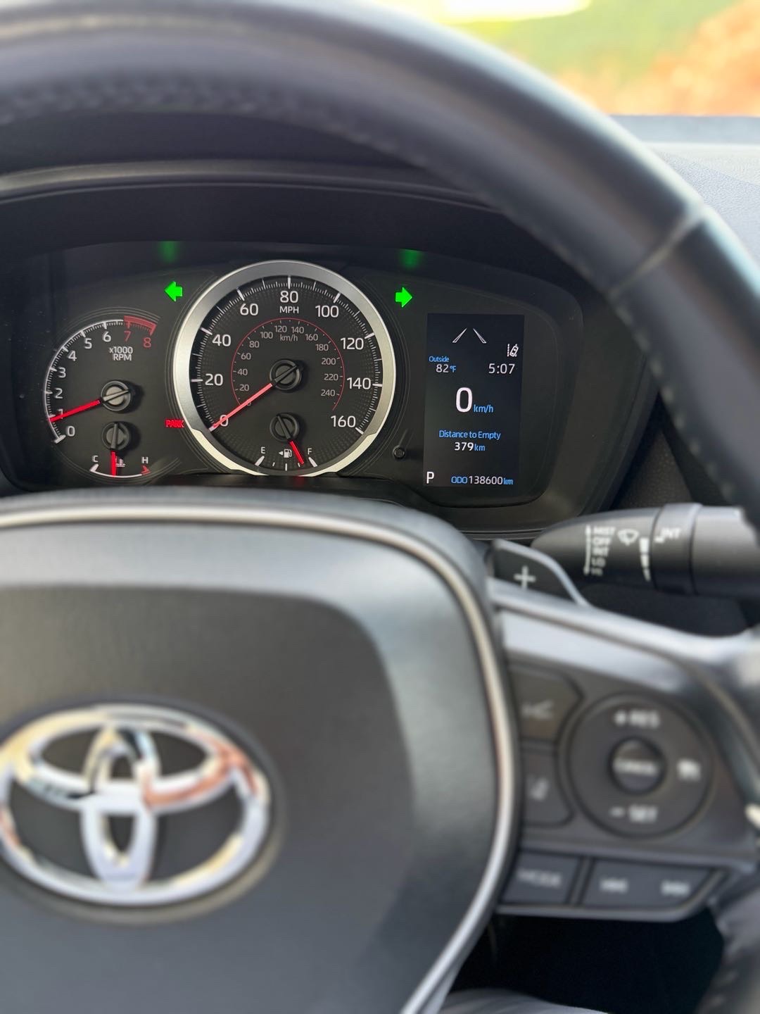 2022 Toyota Corolla SE thumbnail 14