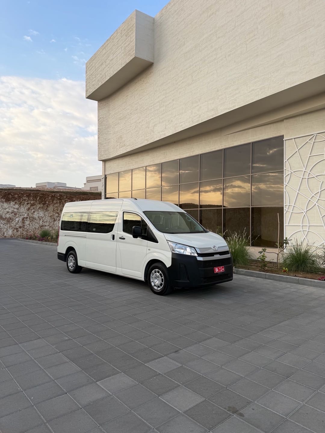 2022 Toyota Hiace Standard Roof