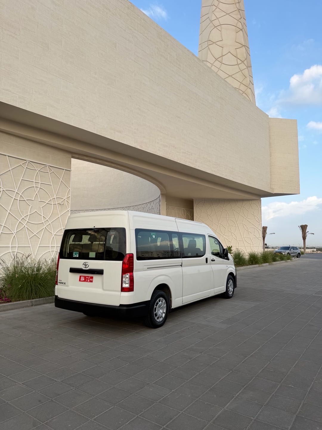 2022 Toyota Hiace Standard Roof thumbnail 5