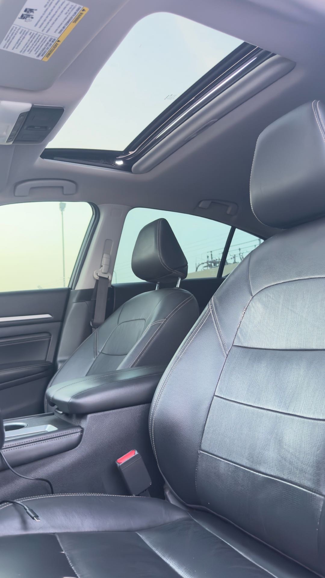 2019 Nissan Altima SL thumbnail 6