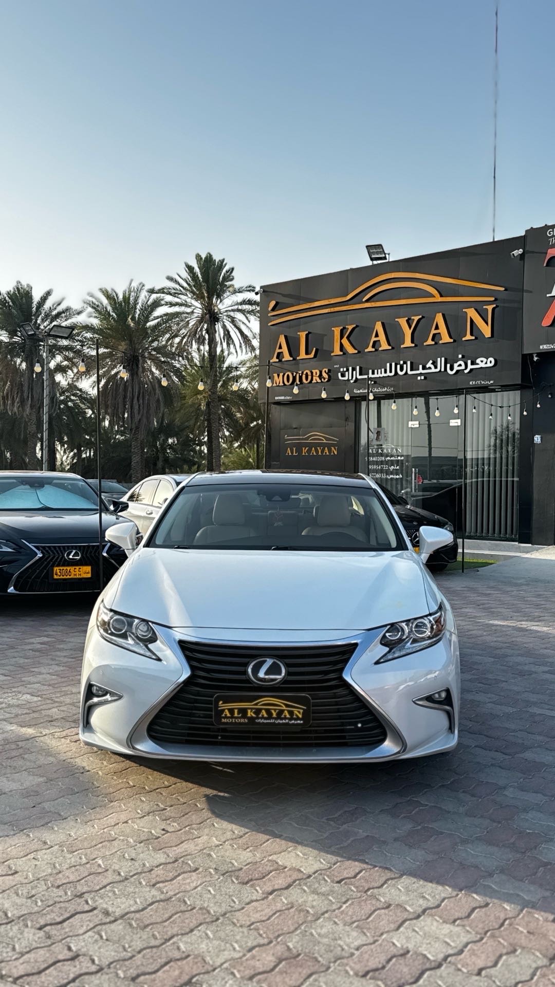 2016 Lexus ES 350 thumbnail 3