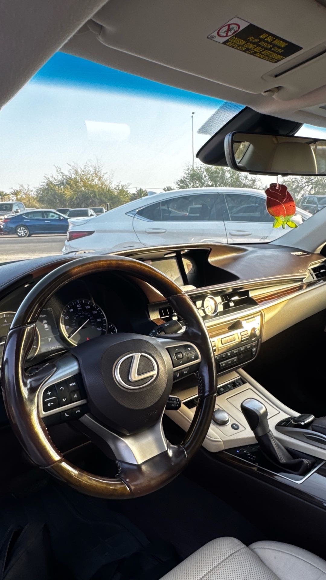 2016 Lexus ES 350 thumbnail 6