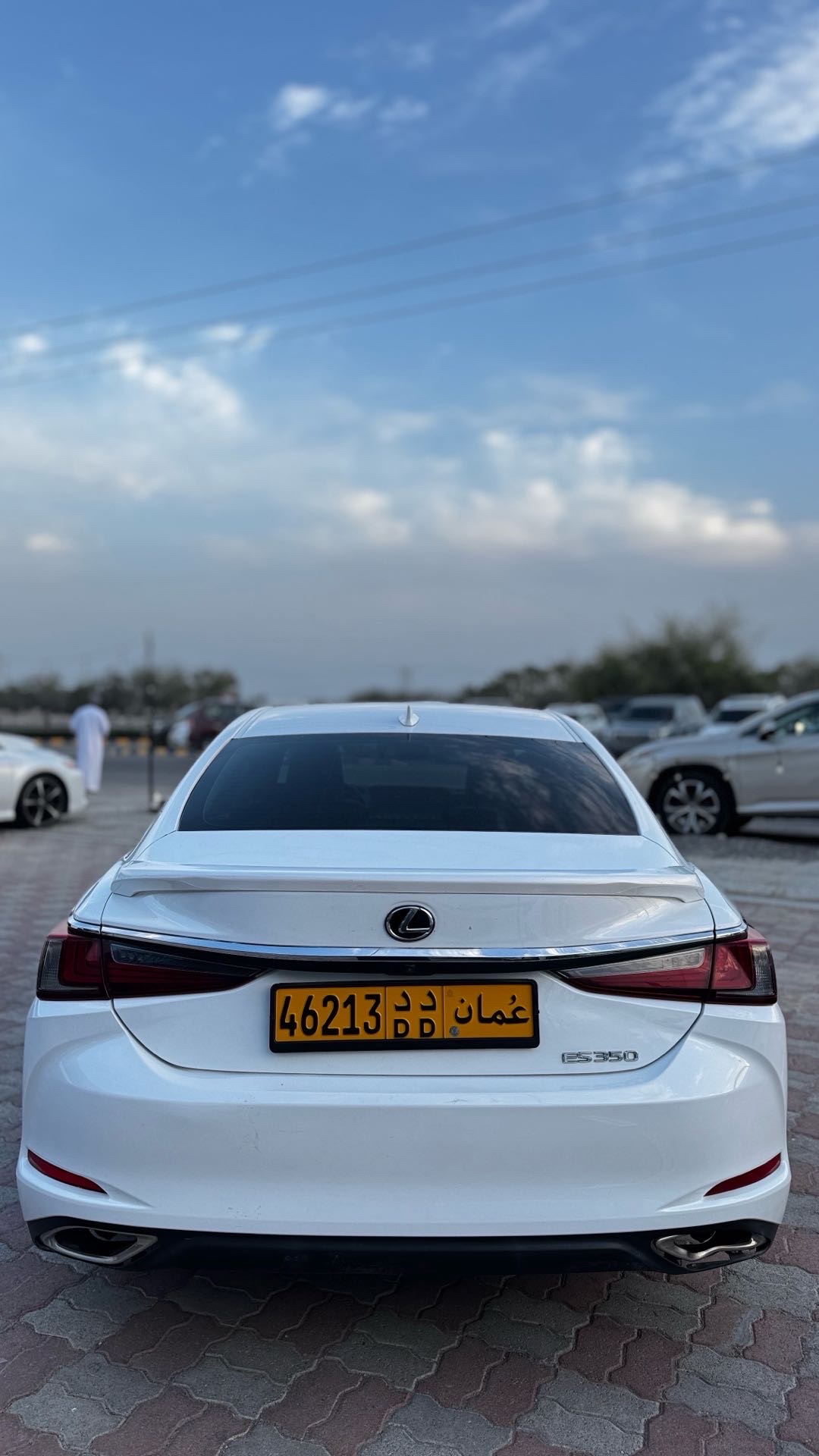 2020 Lexus ES 350 thumbnail 3