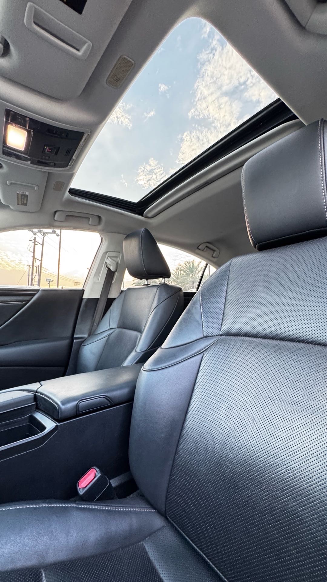 2020 Lexus ES 350 thumbnail 8