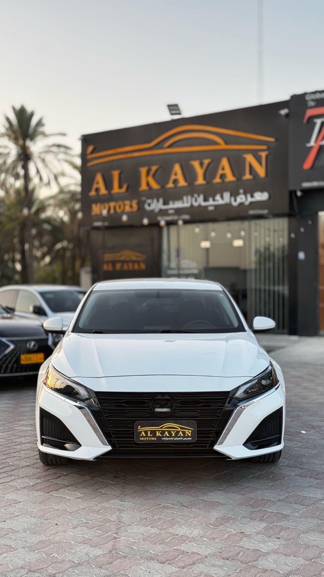 2020 Nissan Altima S thumbnail 2