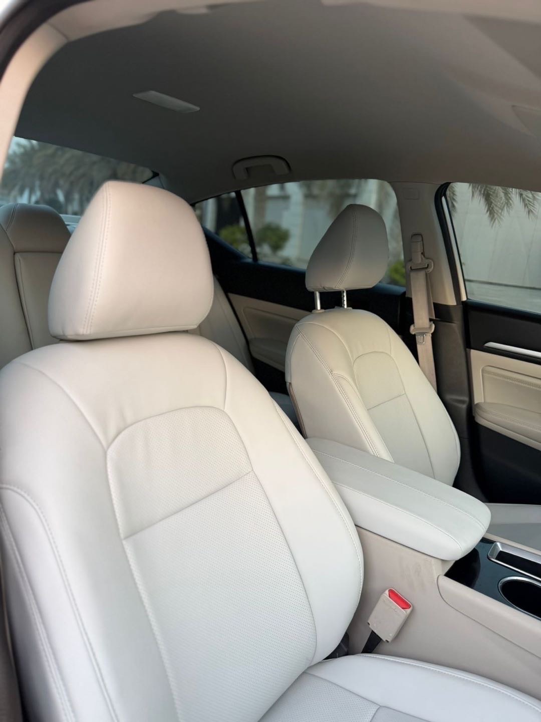2021 Nissan Altima SV thumbnail 7