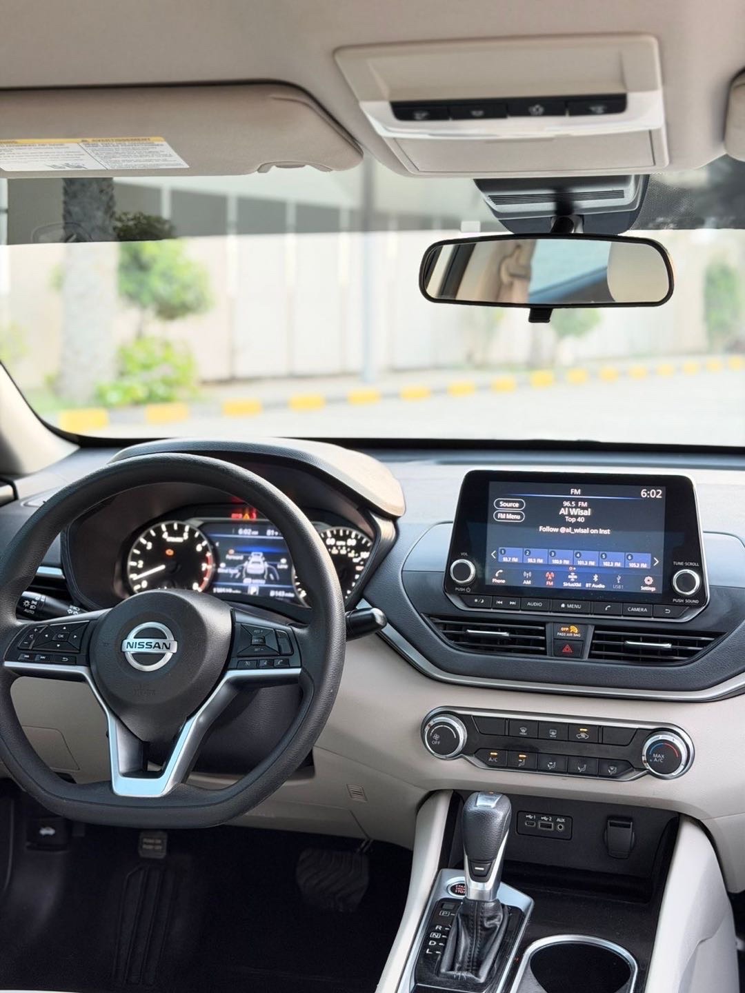 2021 Nissan Altima SV thumbnail 9