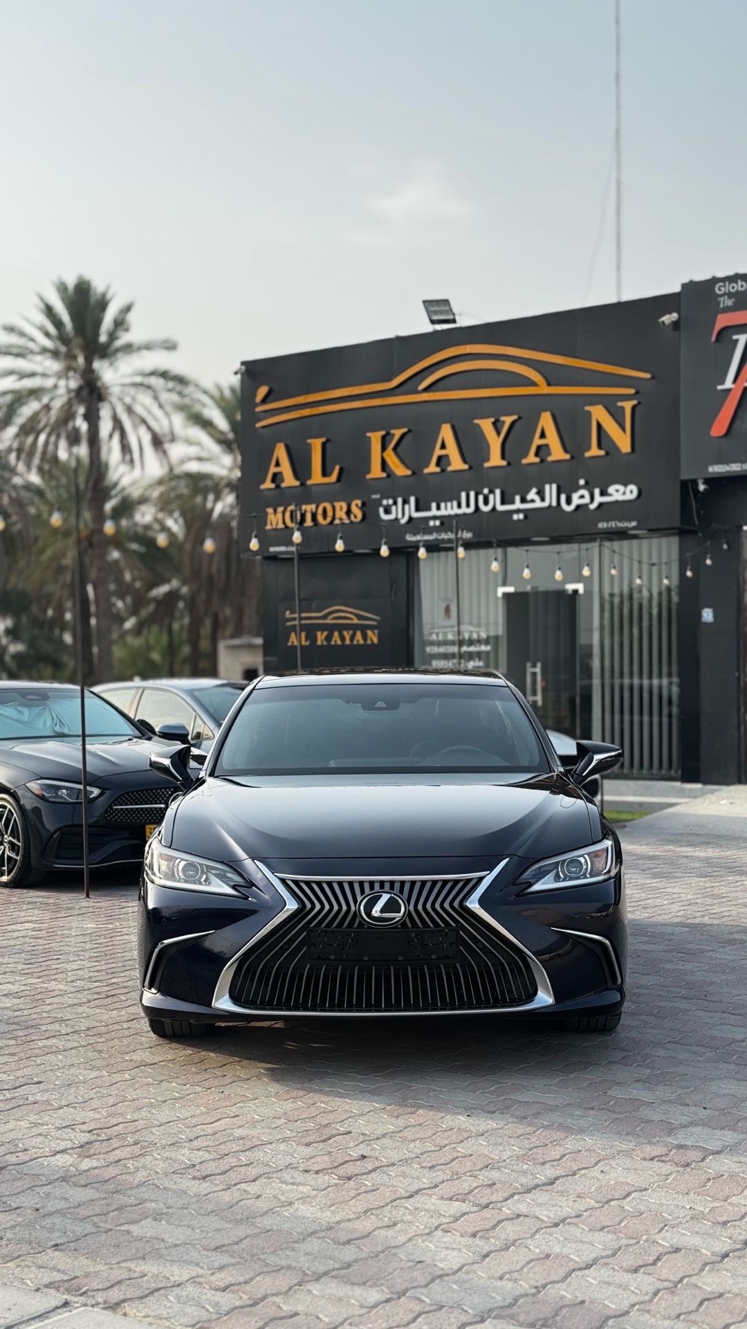 2019 Lexus ES 350 thumbnail 2