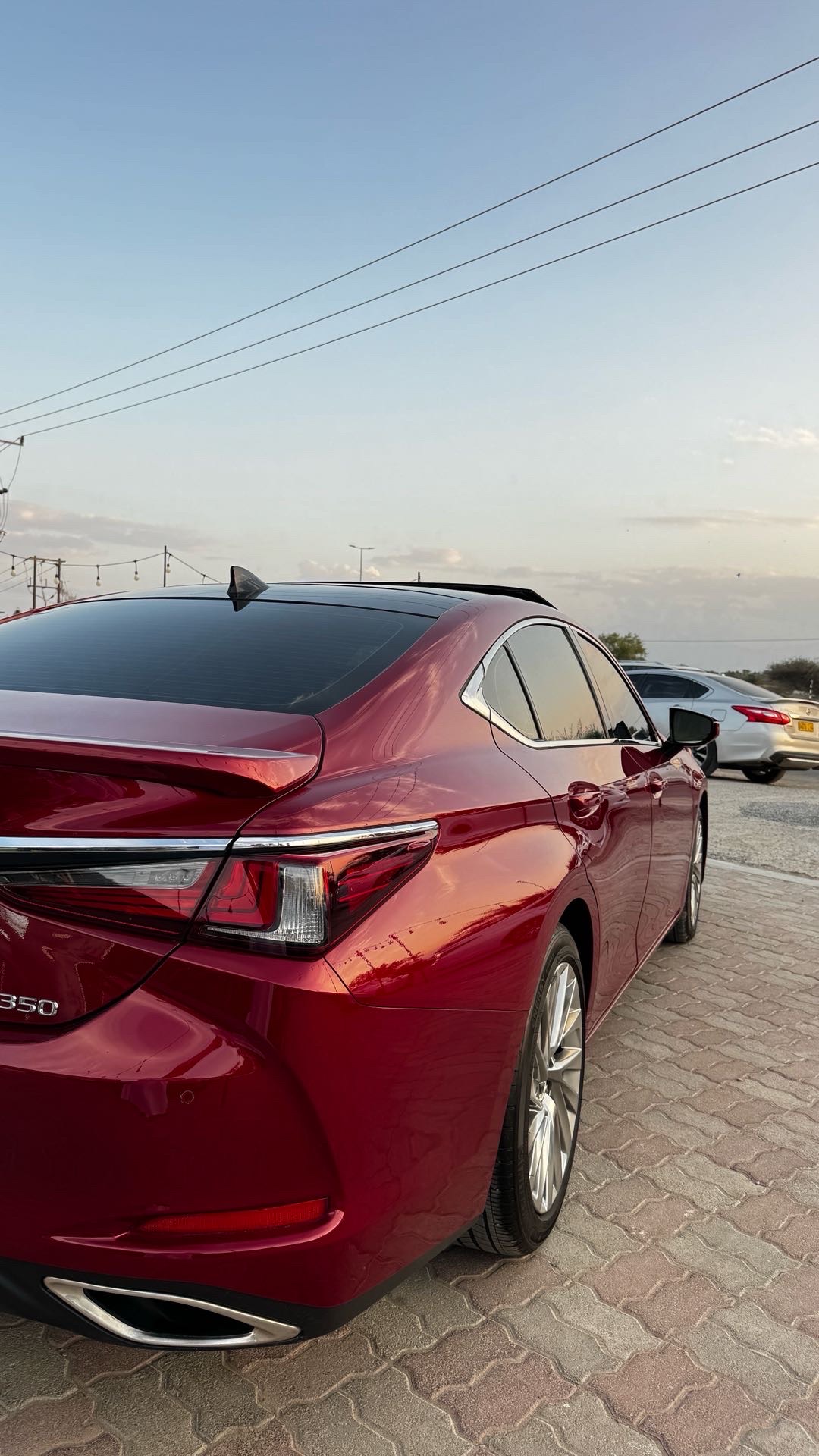 2023 Lexus ES 350 thumbnail 4