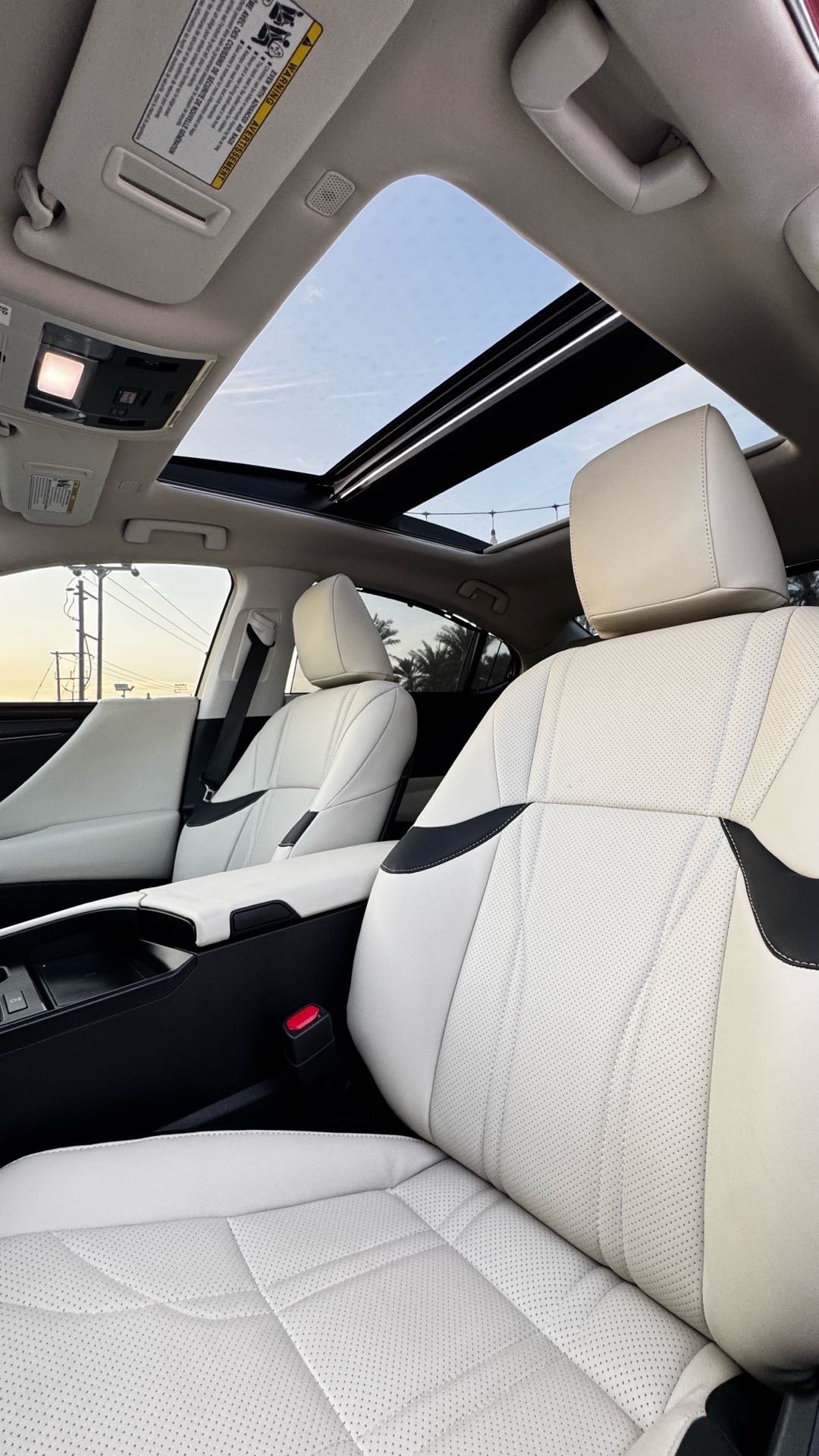 2023 Lexus ES 350 thumbnail 6