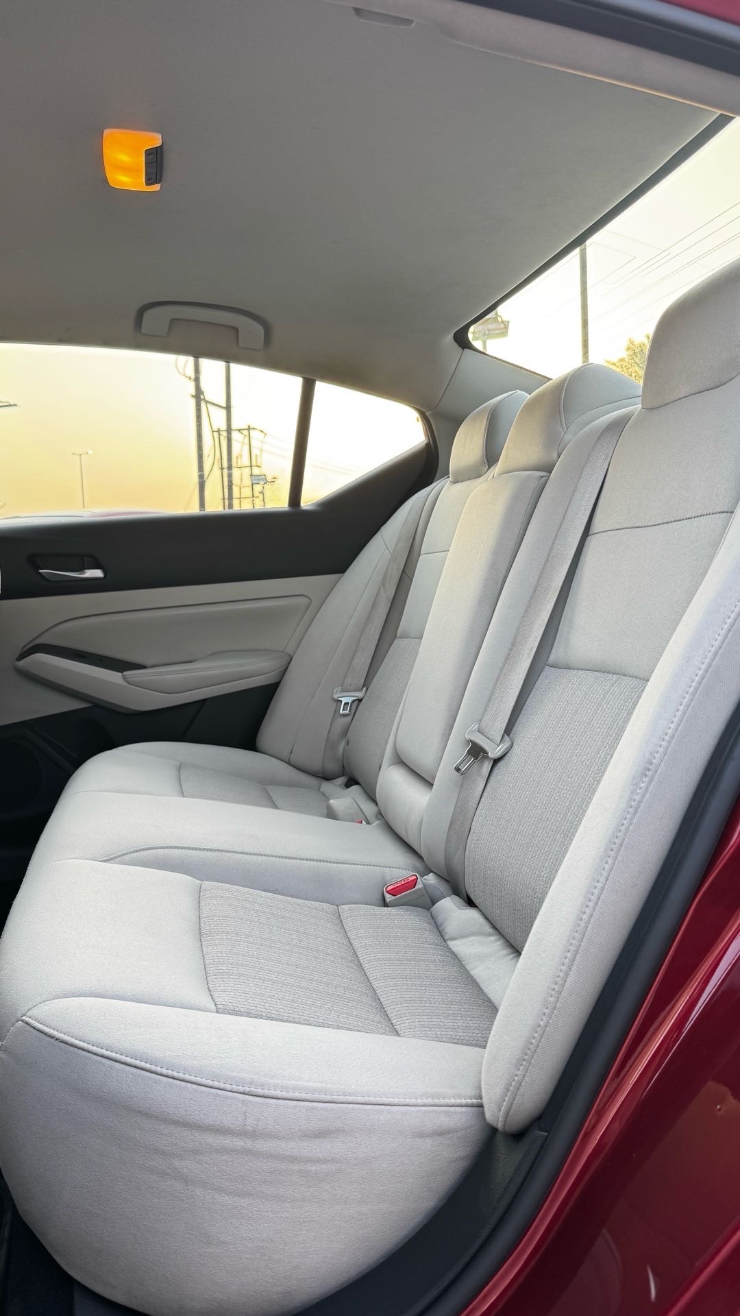 2022 Nissan Altima SV thumbnail 5