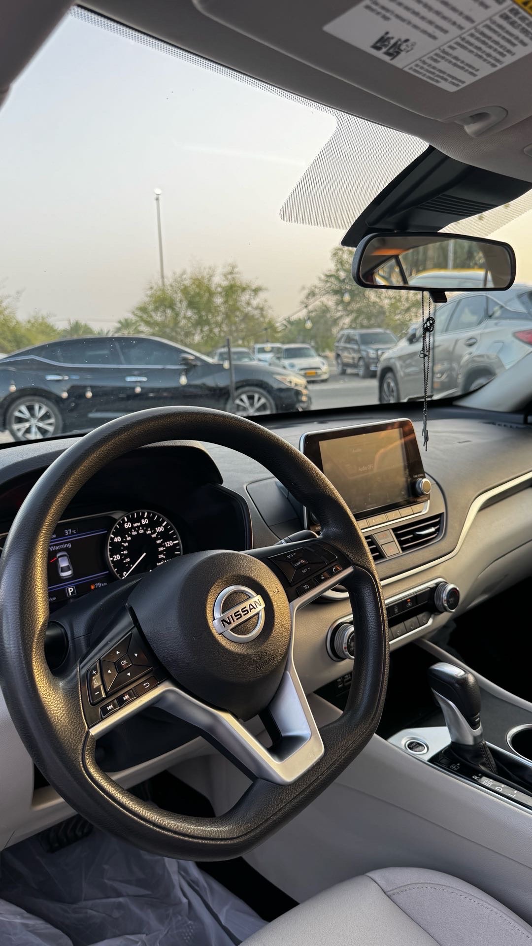 2022 Nissan Altima SV thumbnail 7