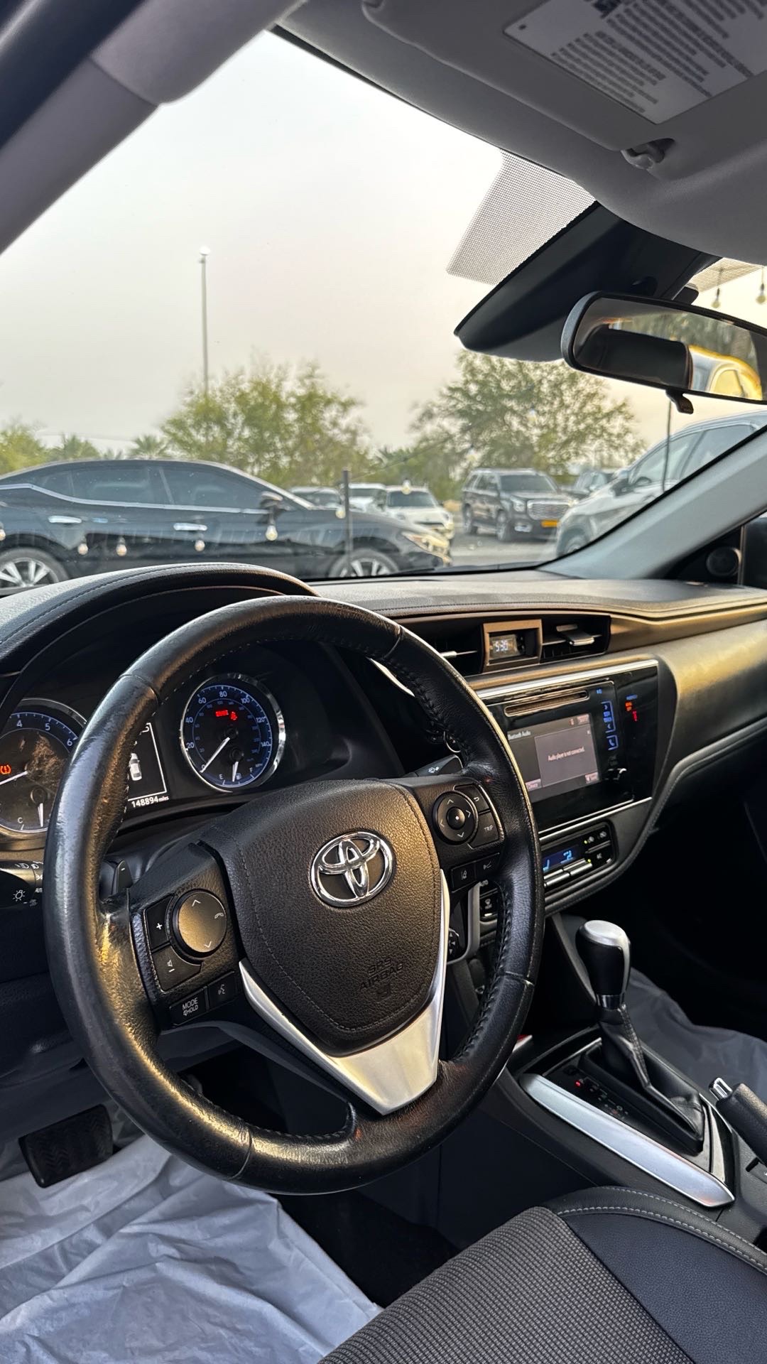 2018 Toyota Corolla SE thumbnail 6