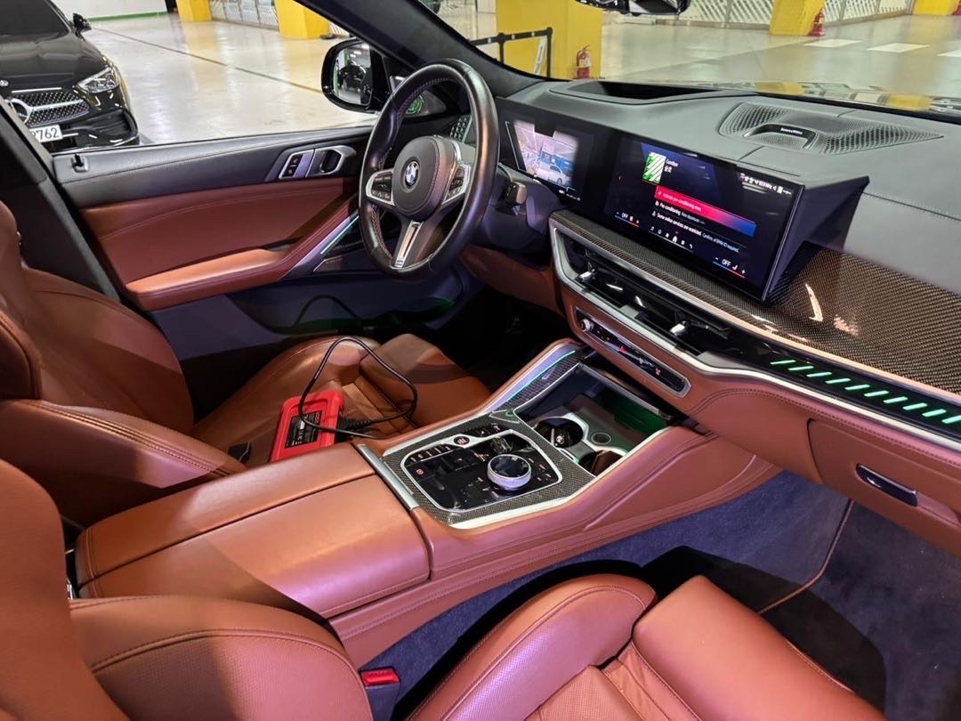 2024 BMW X6 SRT Hellcat thumbnail 5