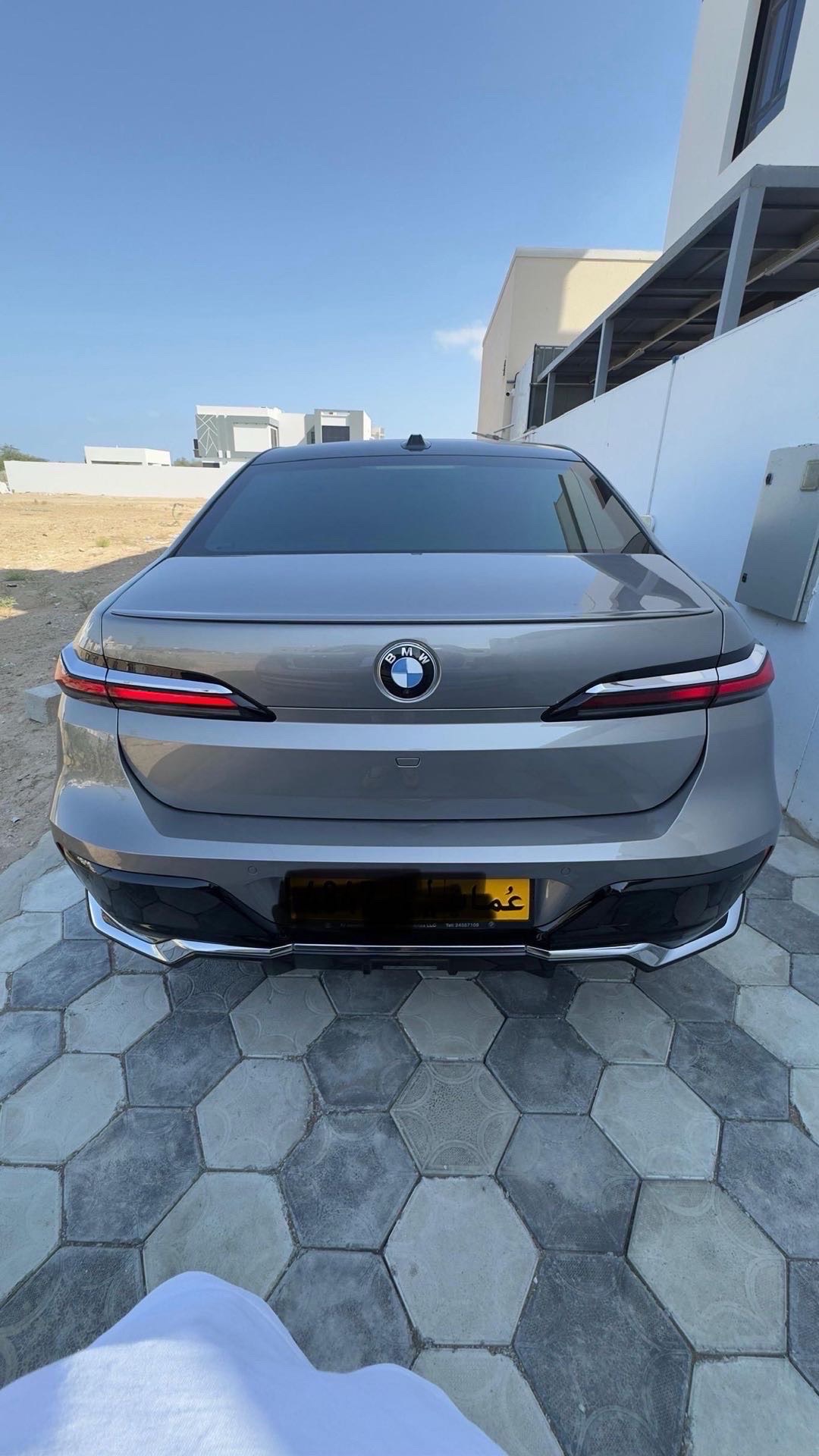 2023 BMW 7 Series SRT Hellcat thumbnail 4