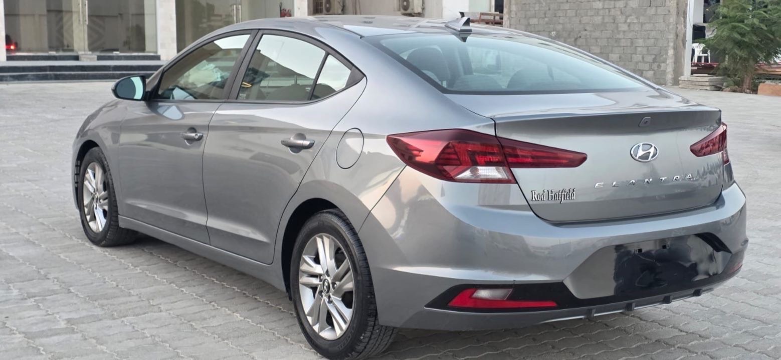2019 Hyundai Elantra SE thumbnail 10