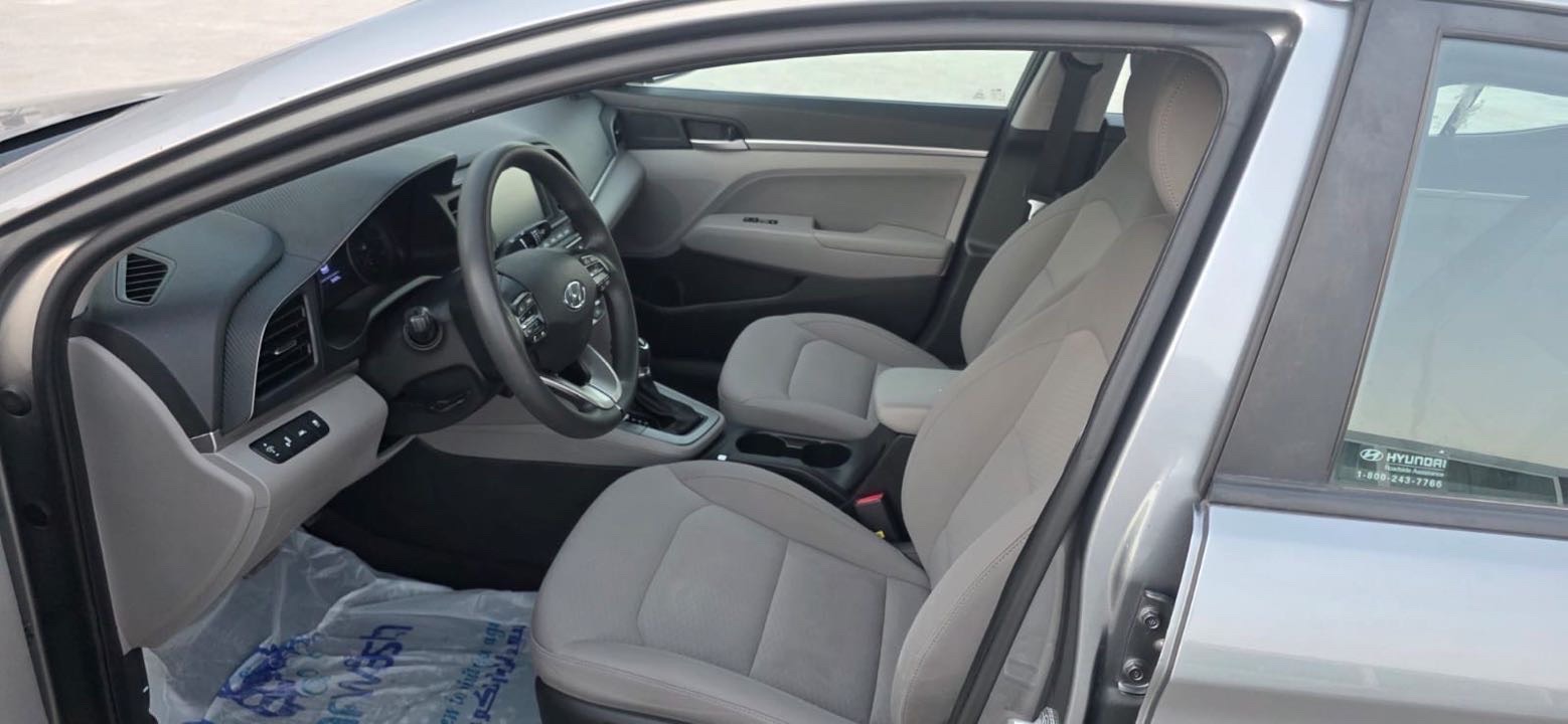 2019 Hyundai Elantra SE thumbnail 11