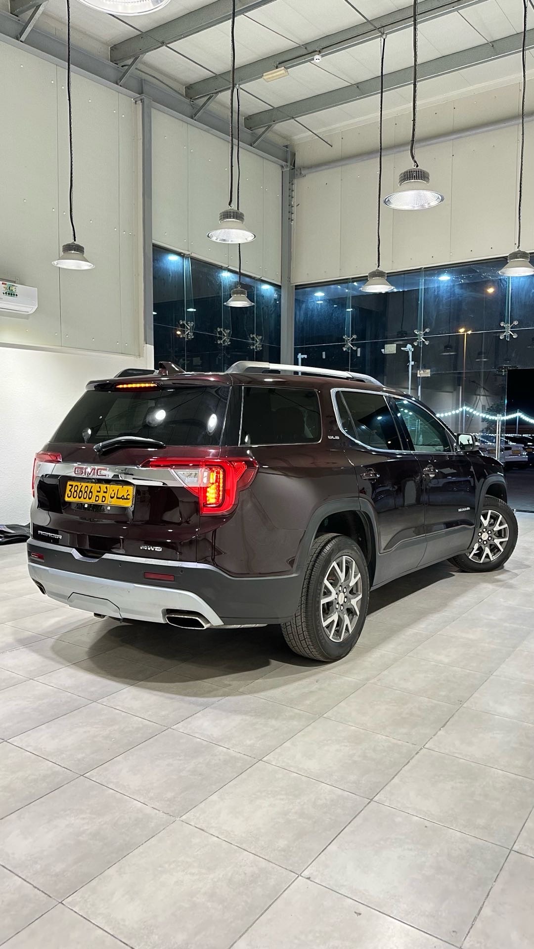 2020 GMC Acadia Elevation thumbnail 6