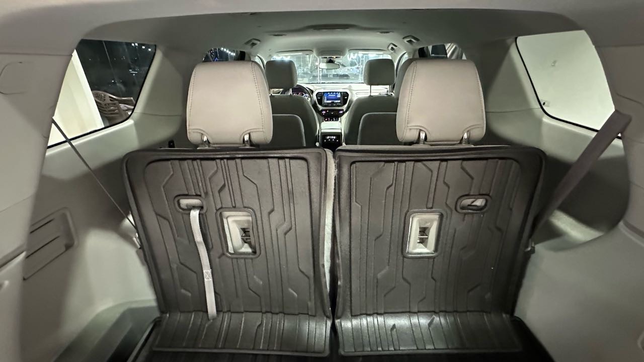 2020 GMC Acadia Elevation thumbnail 13