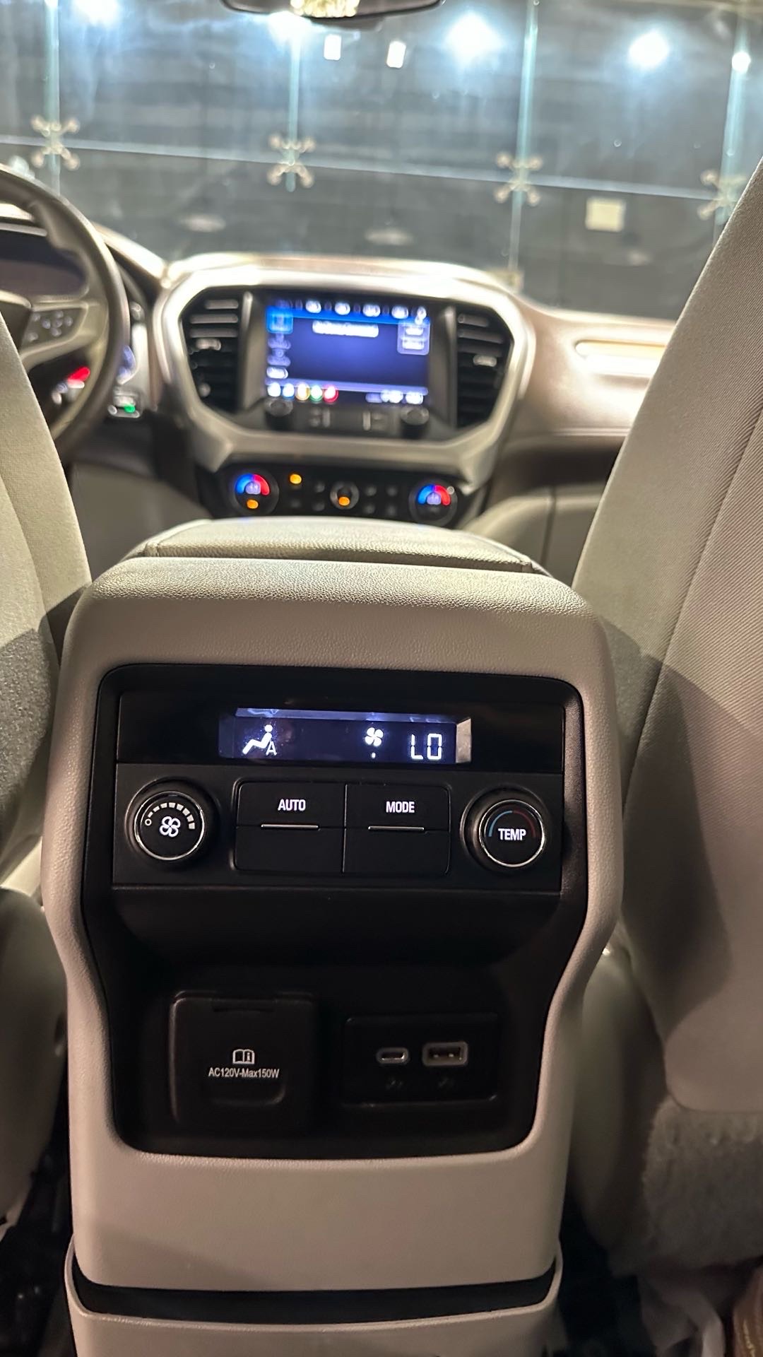 2020 GMC Acadia Elevation thumbnail 14