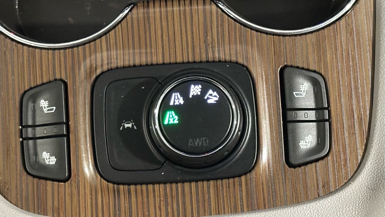 2020 GMC Acadia Elevation thumbnail 20