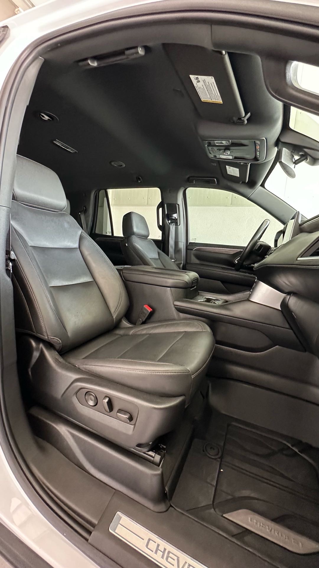 2021 Chevrolet Tahoe Z71 thumbnail 10