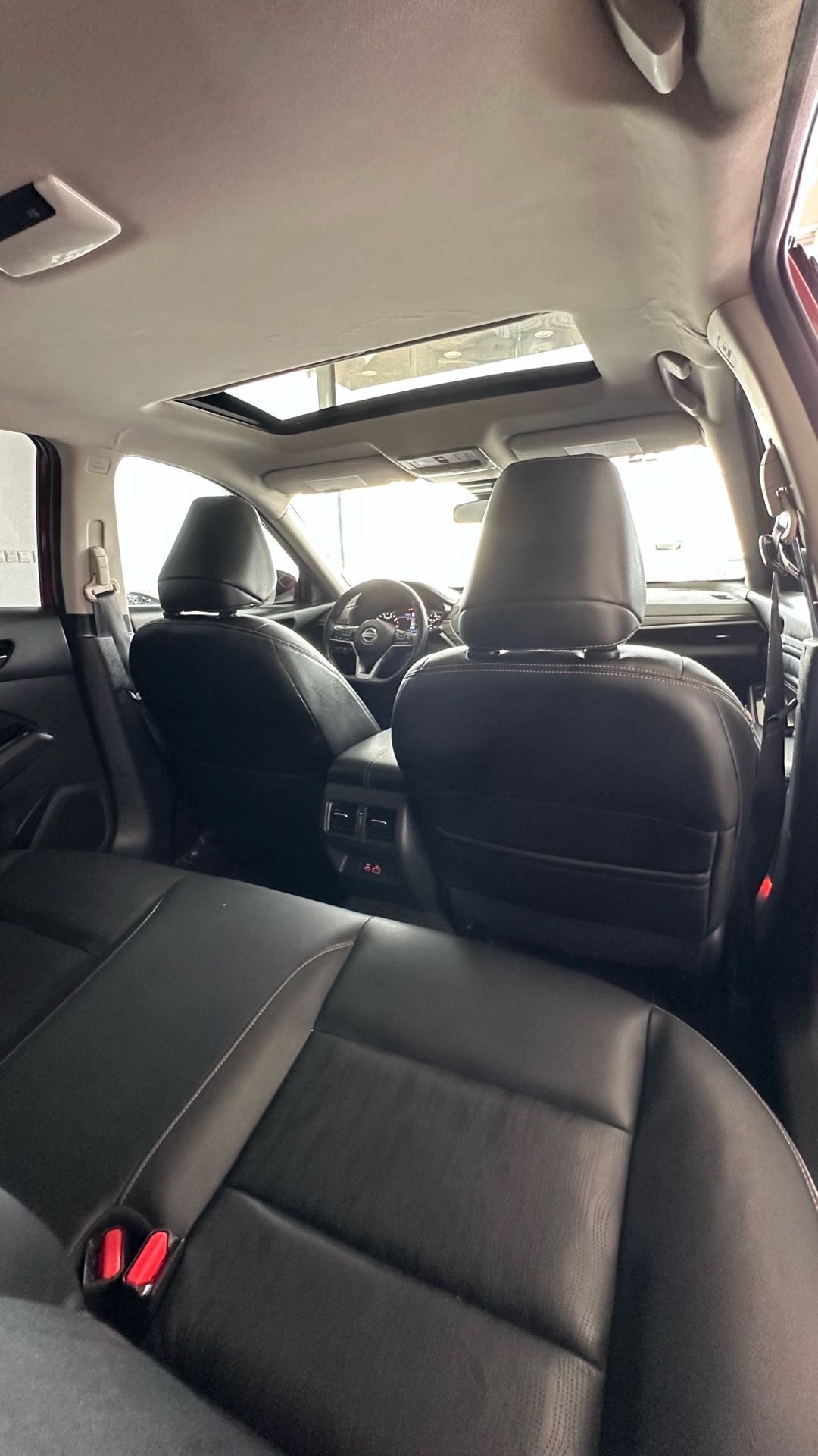 2021 Nissan Altima SL thumbnail 11