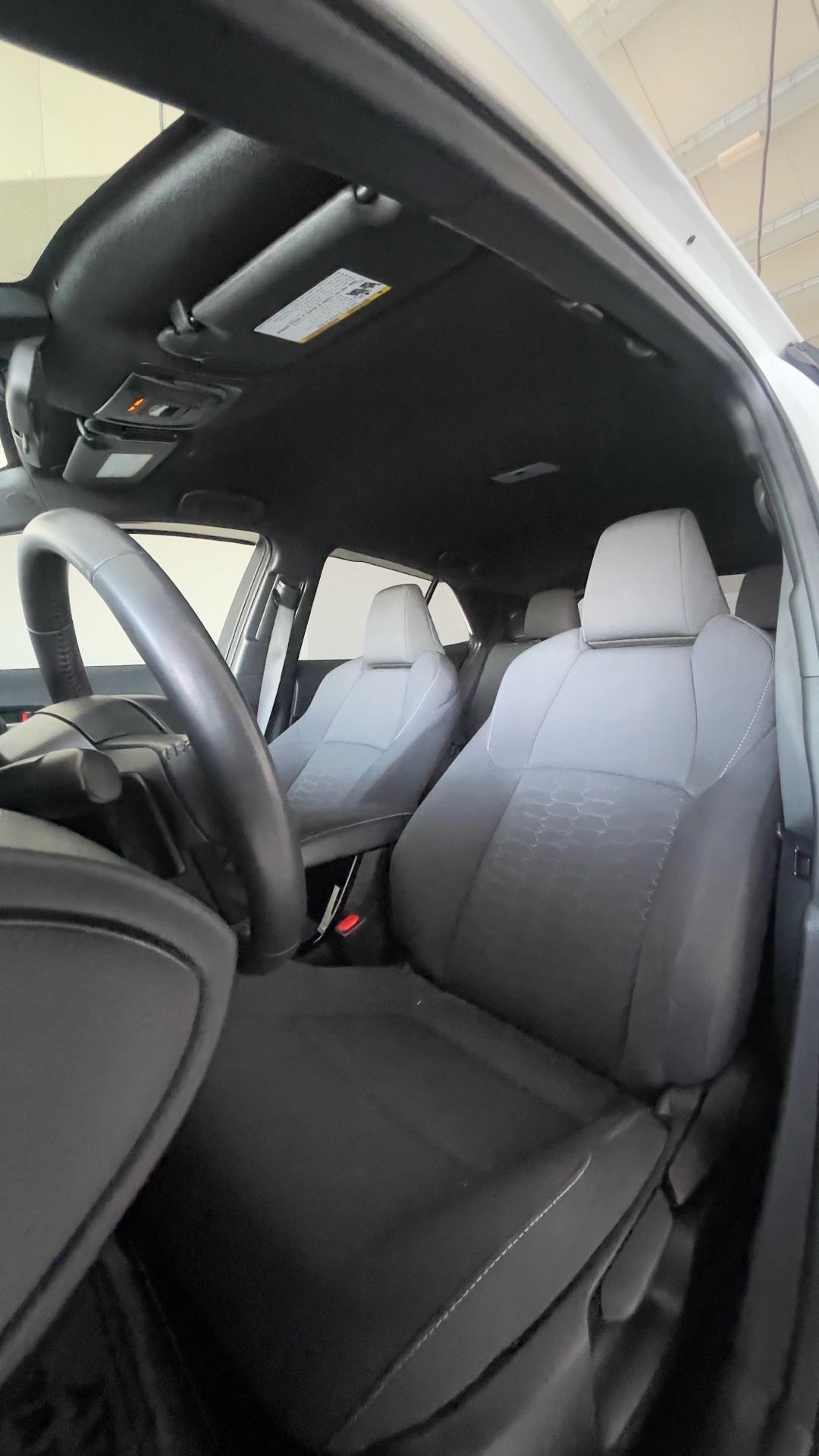 2023 Toyota Corolla SE thumbnail 13
