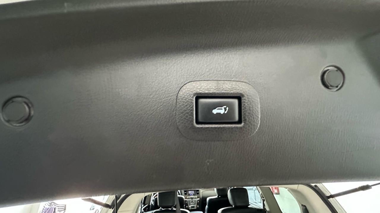 2019 Infiniti QX80 Luxe thumbnail 10