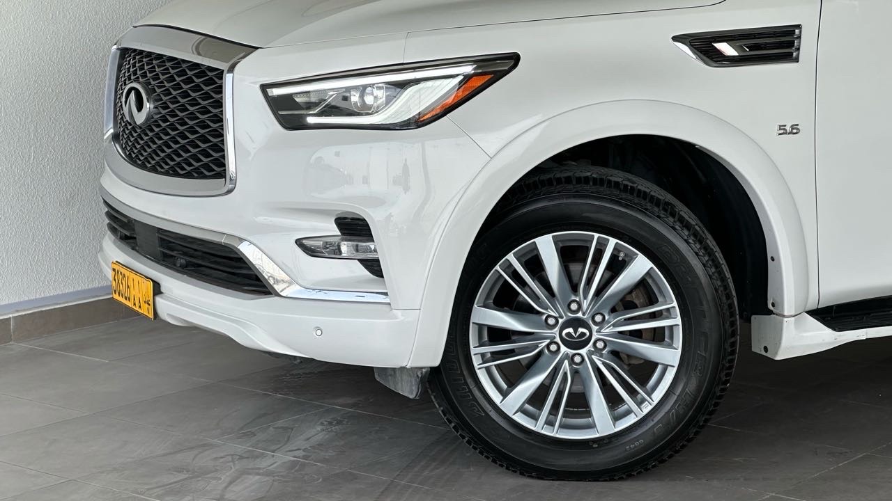 2019 Infiniti QX80 Luxe thumbnail 30
