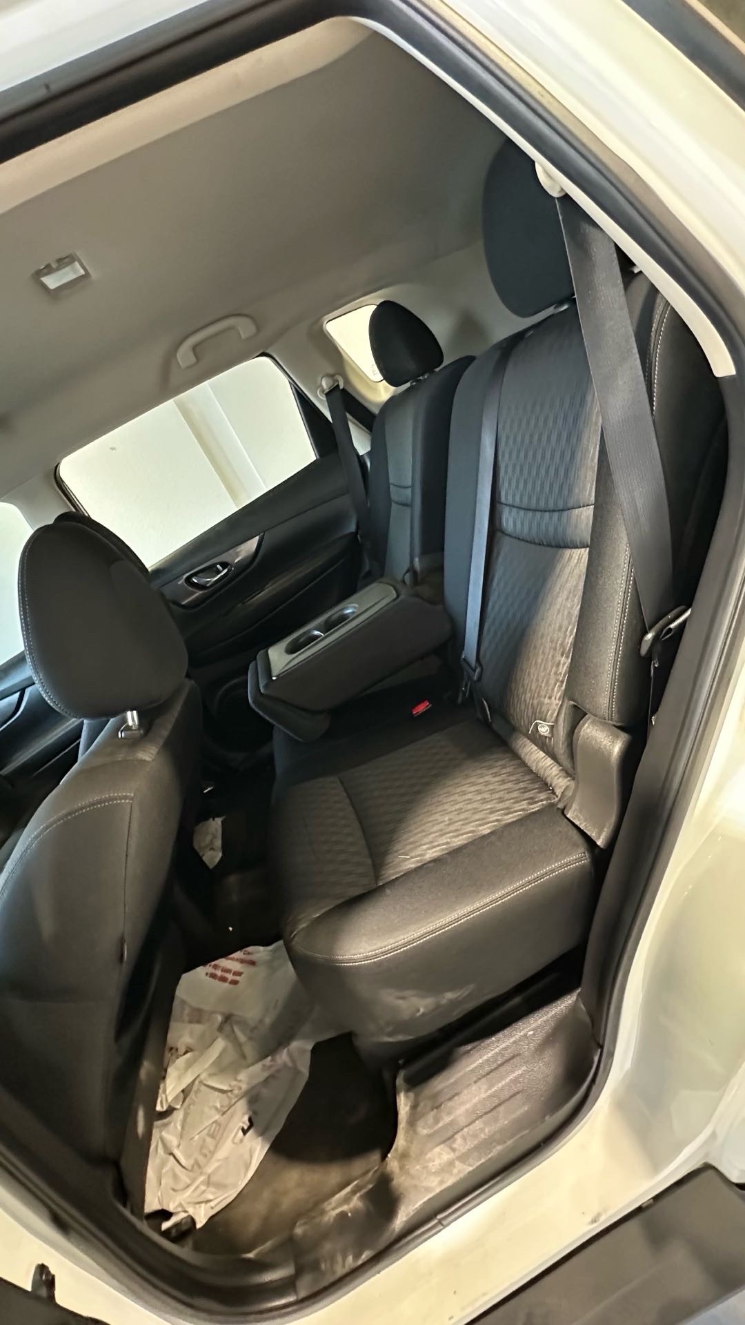 2020 Nissan Rogue SV thumbnail 12