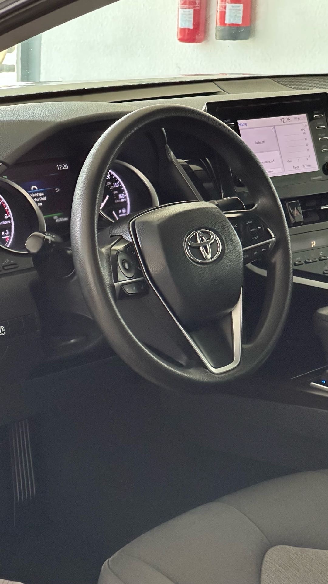 2023 Toyota Camry LE thumbnail 14