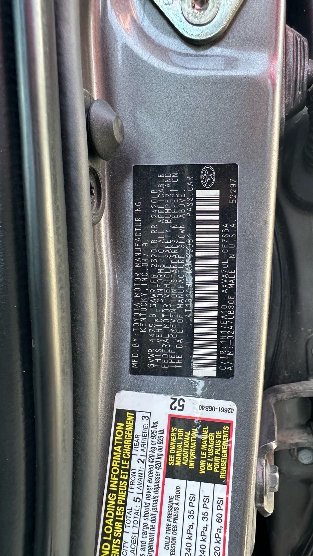 2019 Toyota Camry SE thumbnail 23