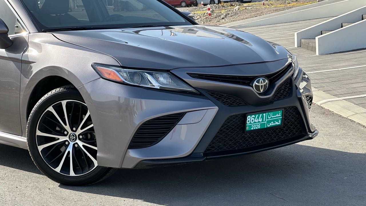 2019 Toyota Camry SE thumbnail 26