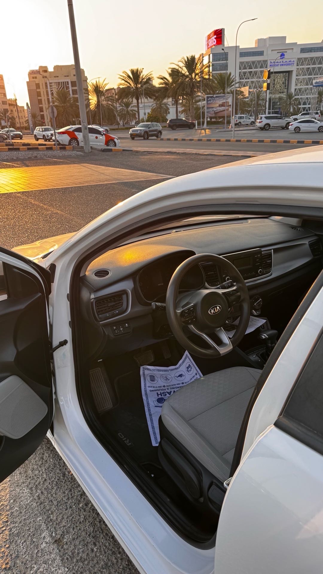 2020 Kia Rio LX thumbnail 5