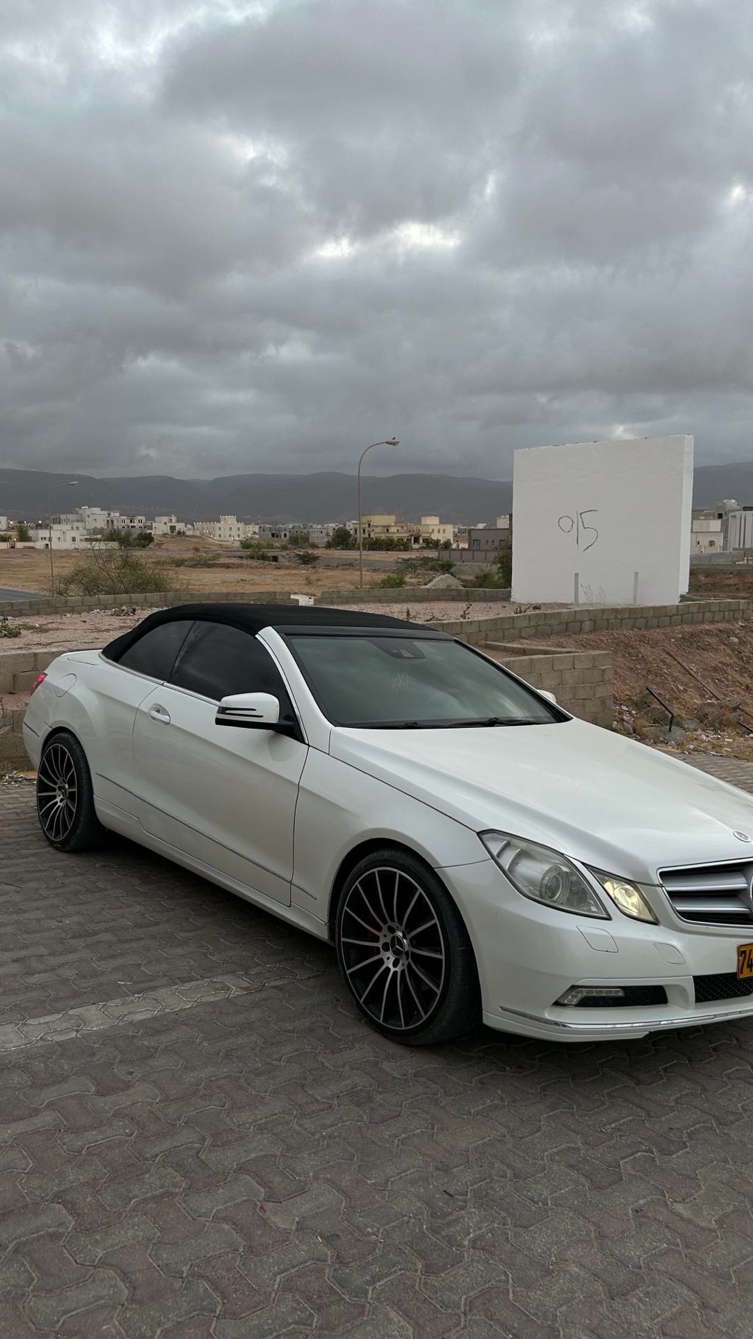 2011 Mercedes-Benz E-Class E 350 AMG Line thumbnail 5