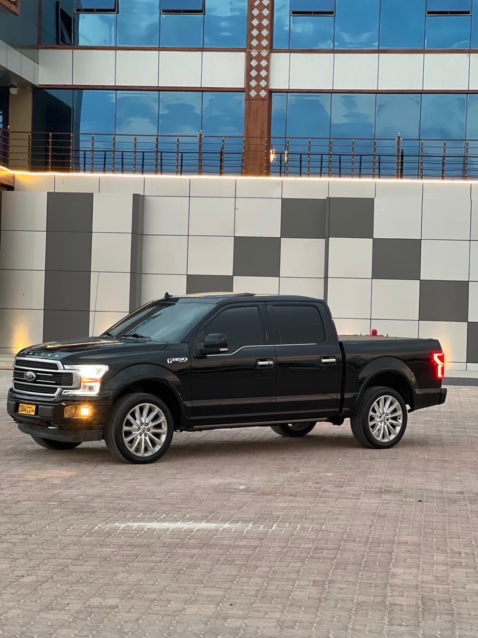 2019 Ford F-150 TXR thumbnail 3