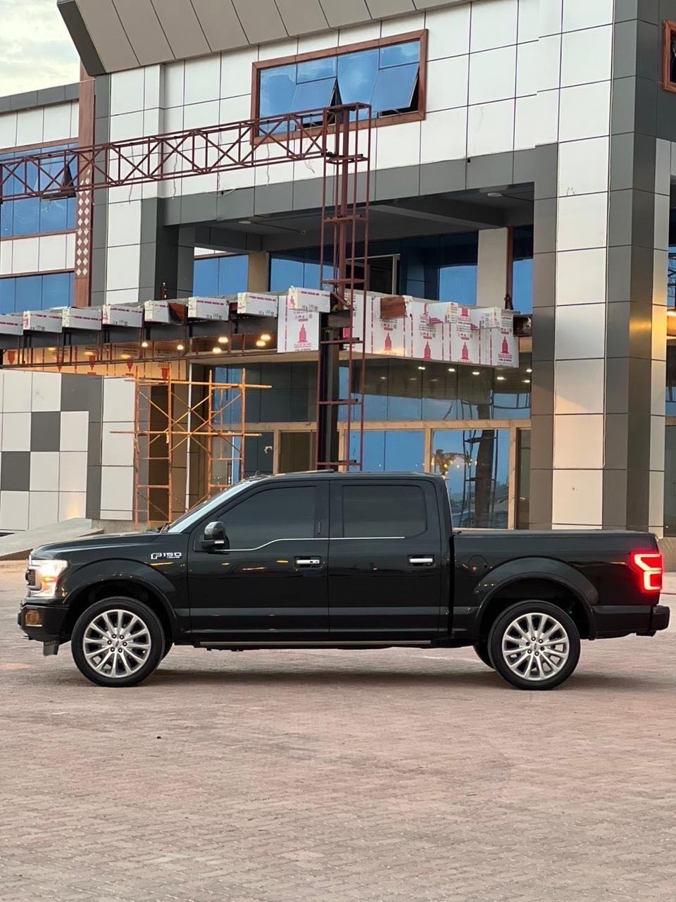 2019 Ford F-150 TXR thumbnail 4